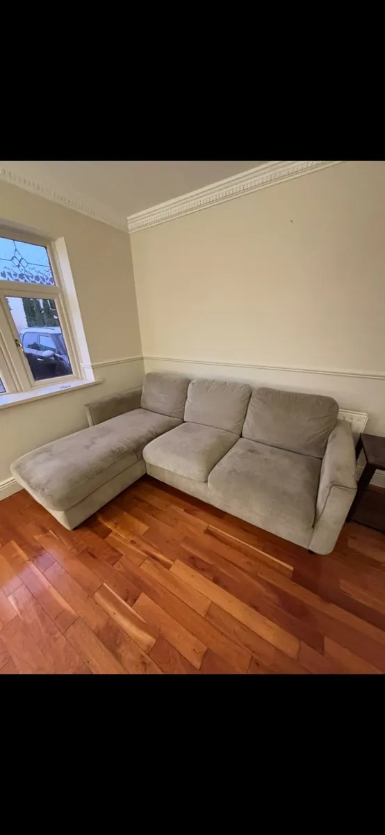 Couch (L Shaped - Right Facing) - Image 3