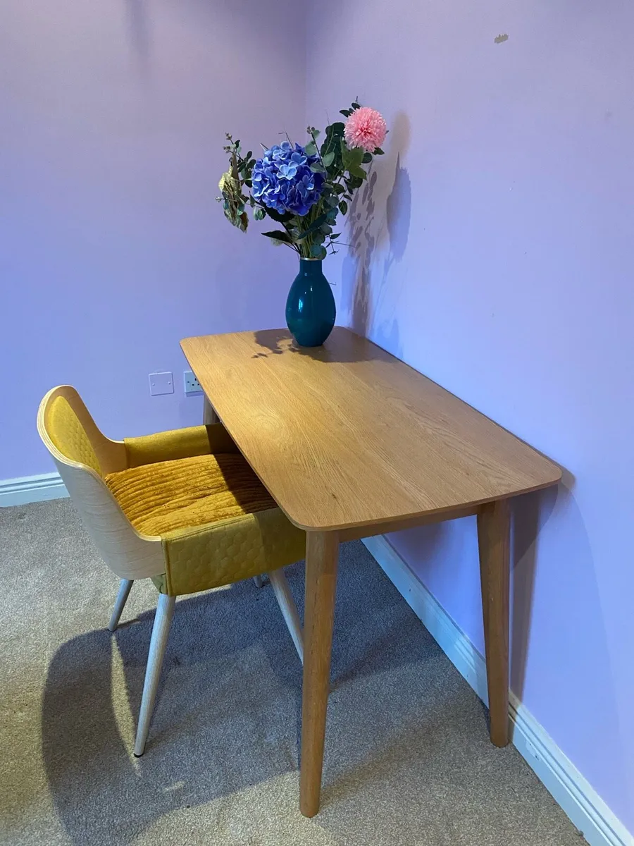 Desk - Image 3