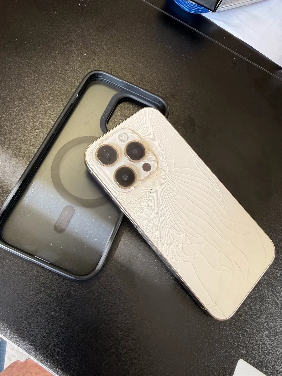 iPhone 14 Pro - Image 3