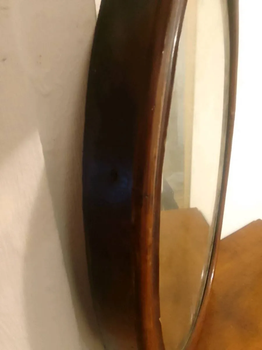 Victorian mahogany  ovan vanity mirror - Image 3