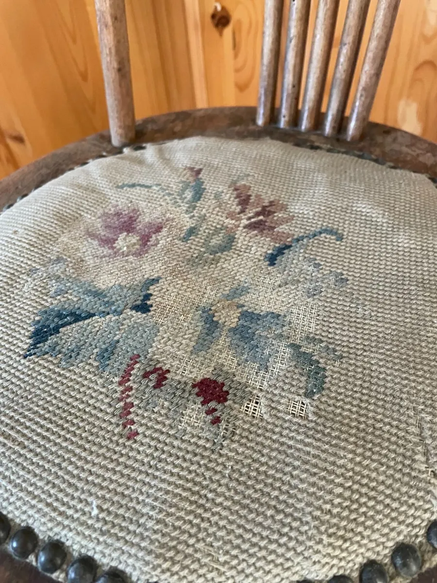 Antique stick-back chair – Interesting Provenance - Image 2