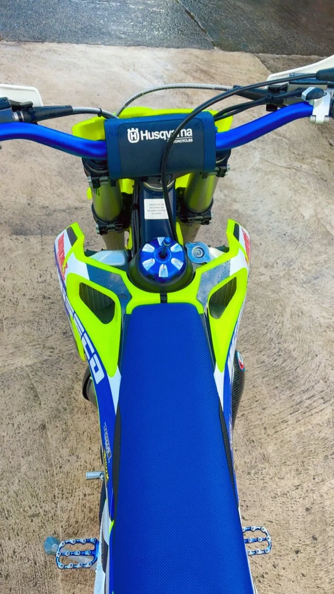 Husqvarna 300 - Image 4
