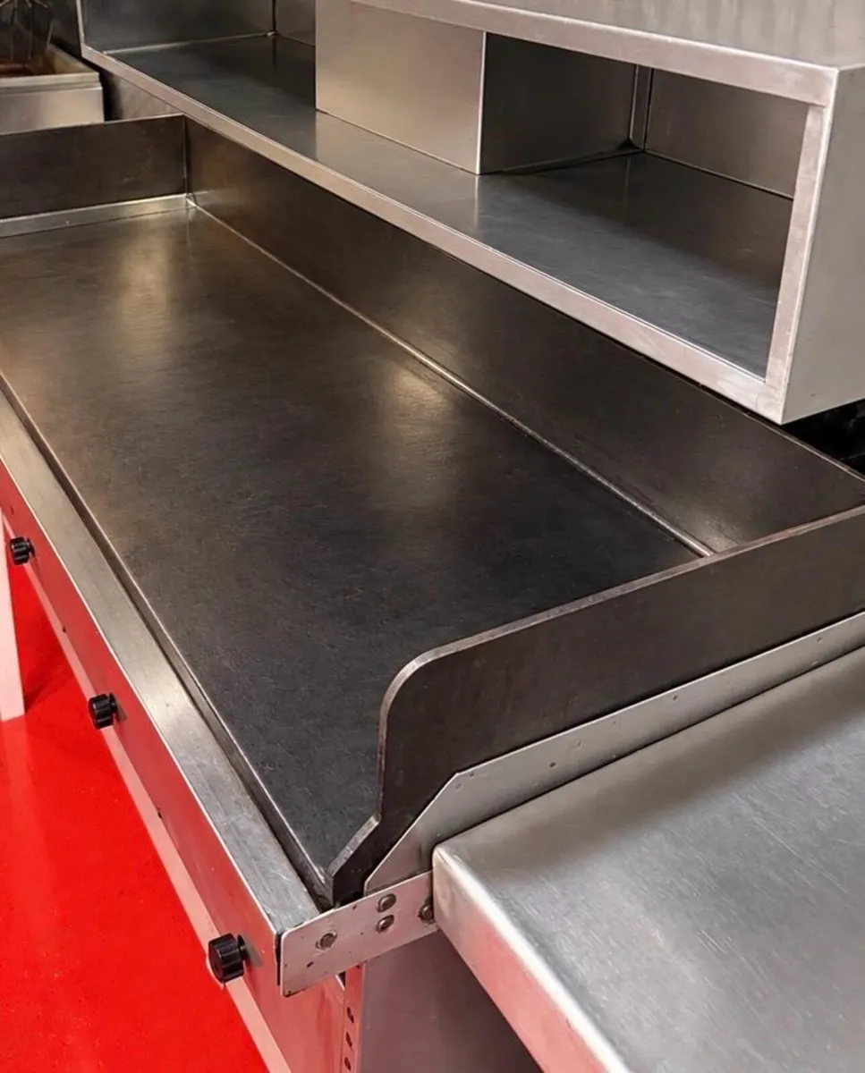 Food trailer - Image 3