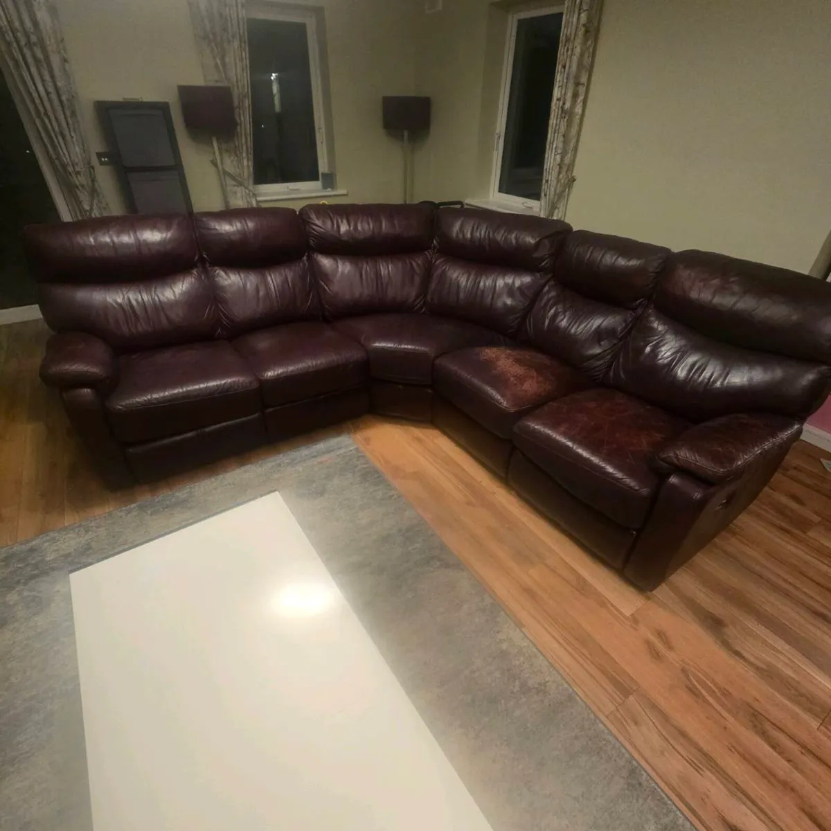 Leather corner Suite - Image 1