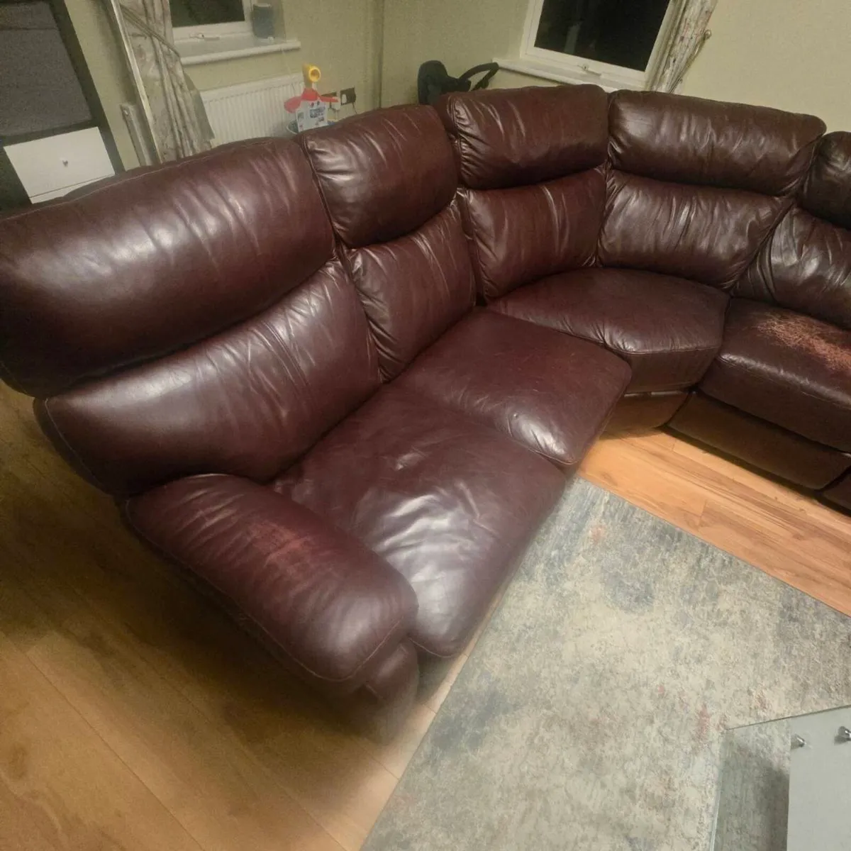 Leather corner Suite - Image 2