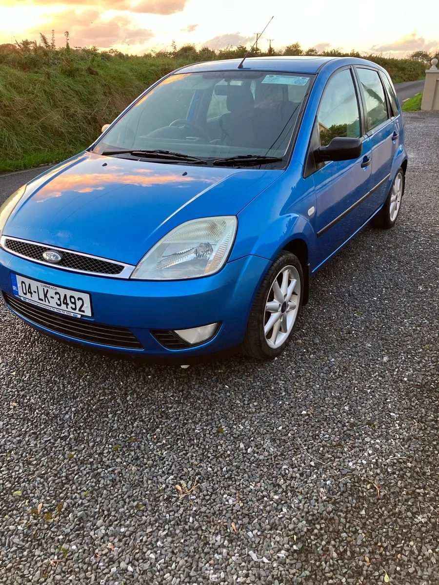Car - Image 3