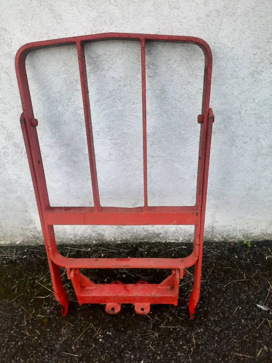 Grill gard massey ferguson - Image 1