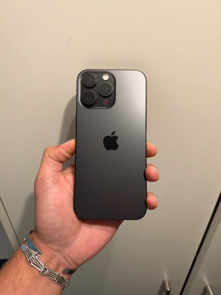 iPhone 16 pro max 256GB - Image 2