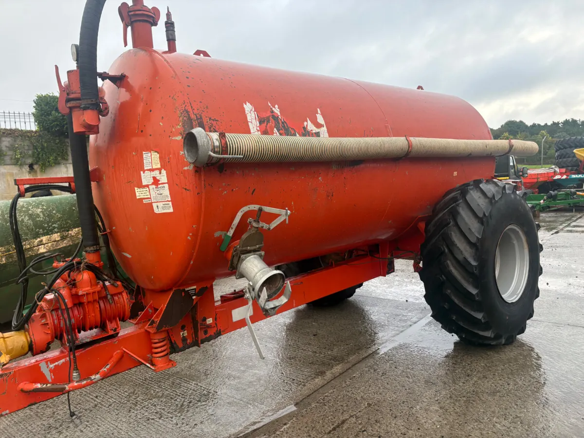 NC 1850 TANKER - Image 4
