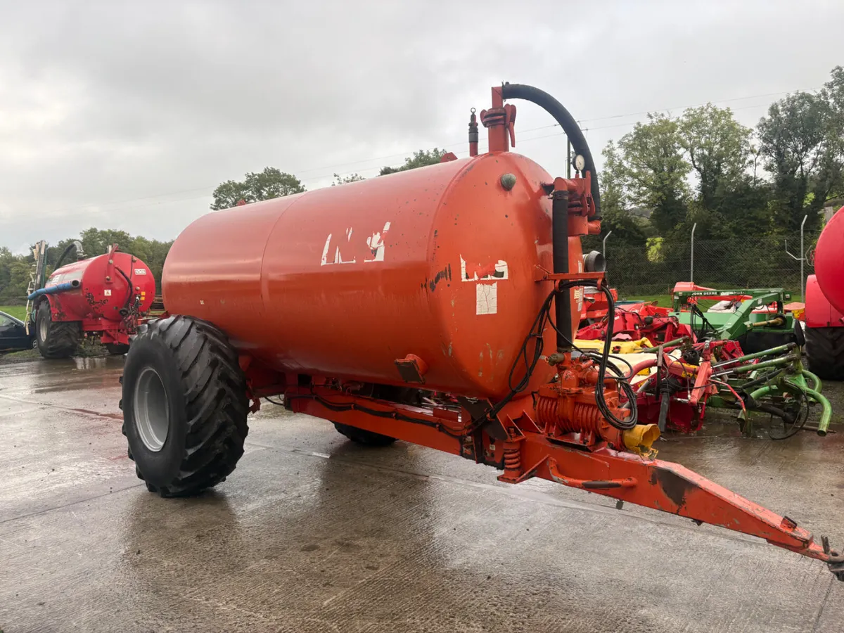 NC 1850 TANKER - Image 1