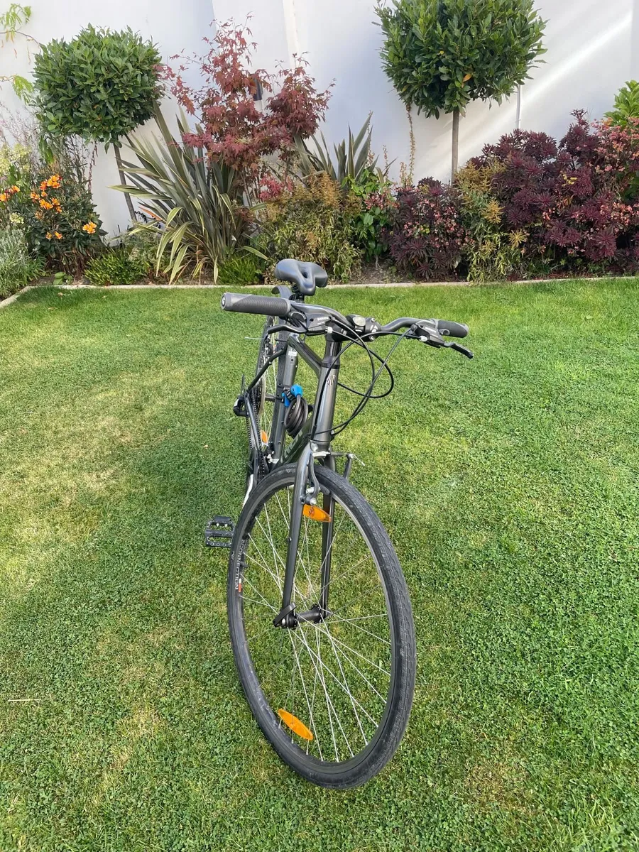 Trek FX 1 Hybrid Bike - Image 2