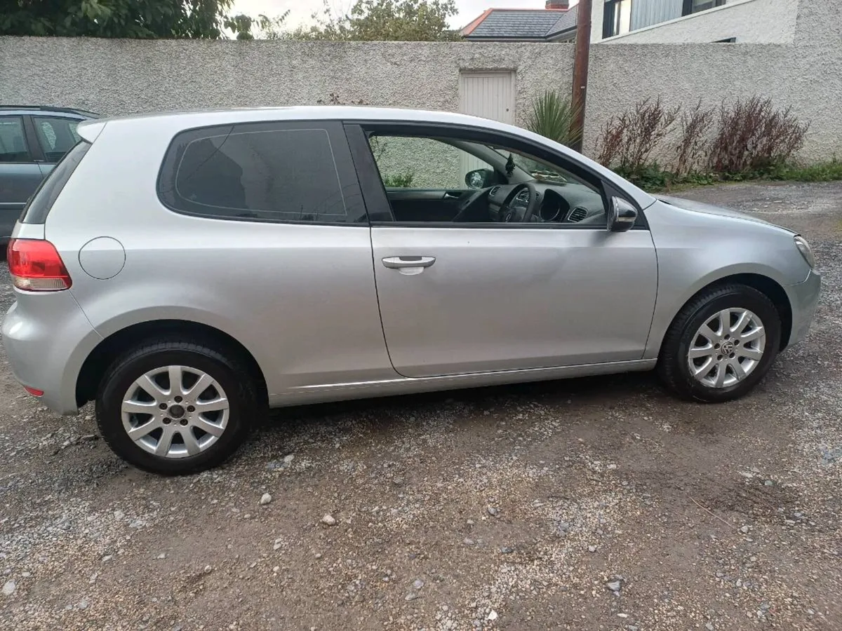 Golf 1.4 - Image 2