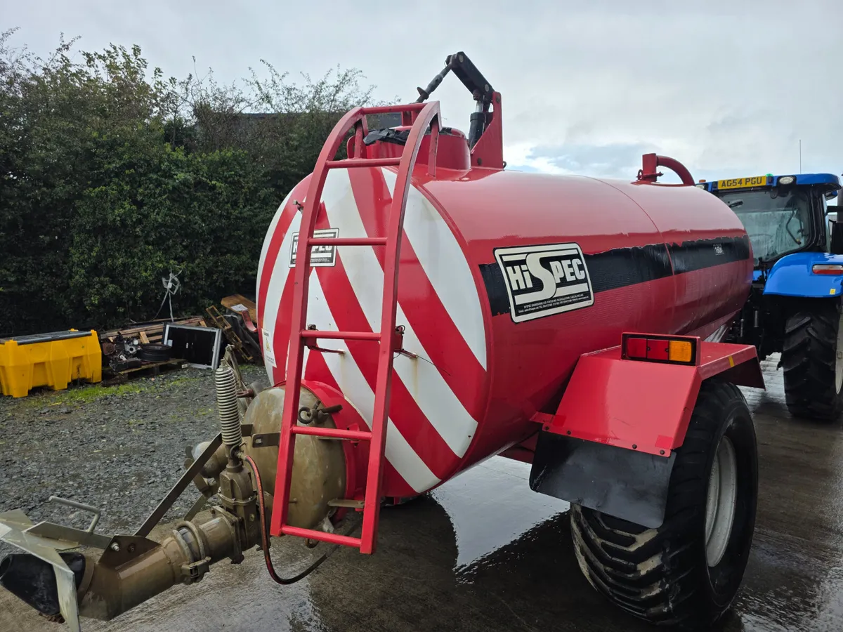 Hi Spec 1600 gallon slurry tank/water bowser - Image 3