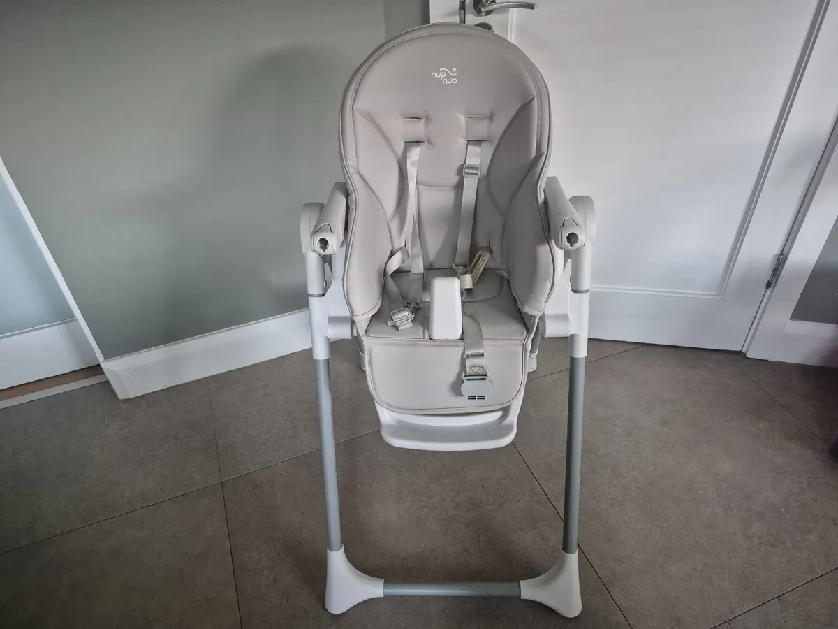 Baby High Chair - Image 1