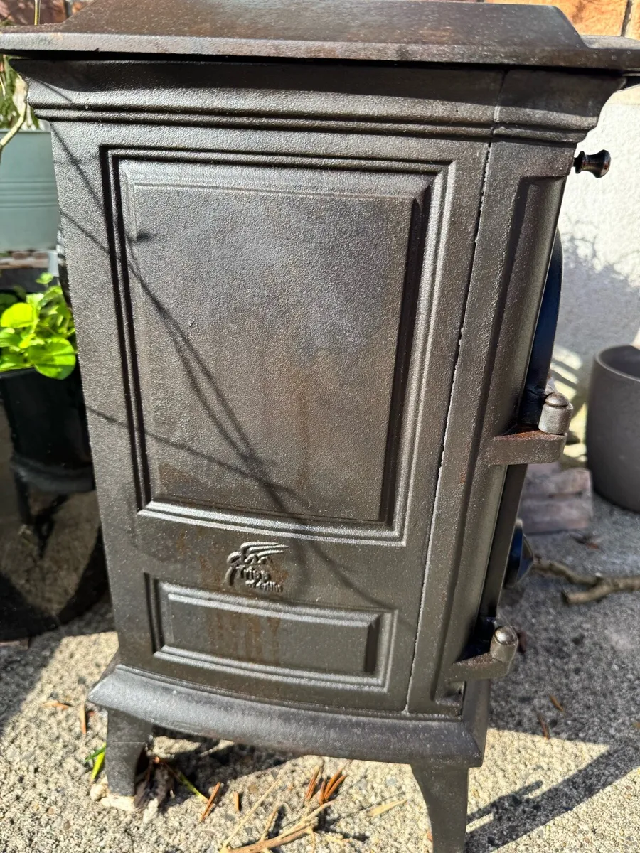 Stove for sale 3.5kw - multi fuel - Image 4