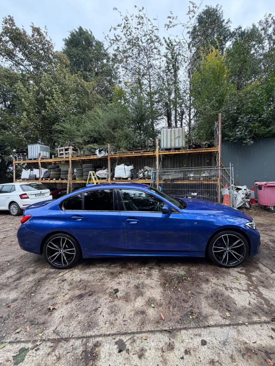 2020 BMW 330E M-Sport - Image 4