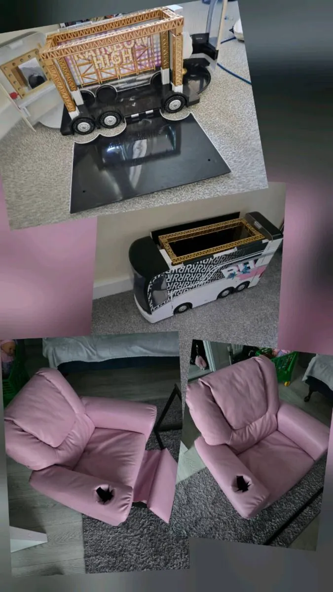 Toys - Image 1