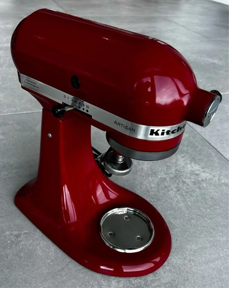 KitchenAid Artisan 5KSM150PSBER 4.8L Stand Mixer Empire Red 300W Tested Working - Image 1