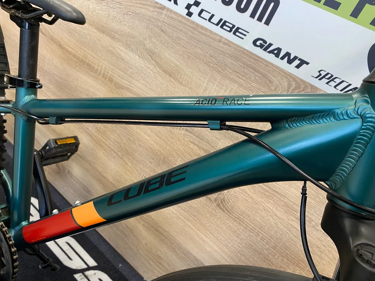 Cube acid race 24 (Excellent condition) - Image 3