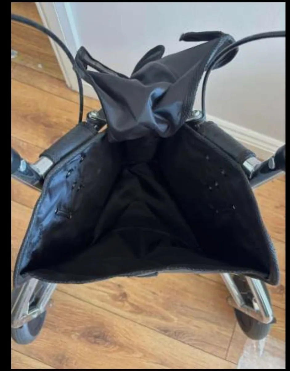 1/2 Price walker rollator Ballincollig Blackpool - Image 4