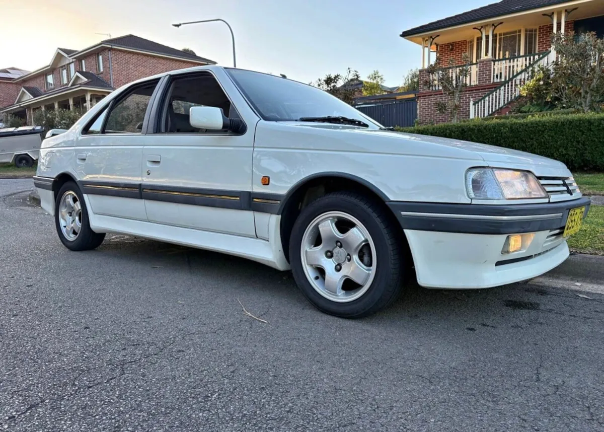 1992 Peugeot 405 mi16 phase 1 - Image 1