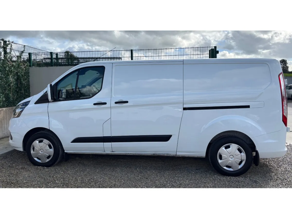 Ford Transit Custom 300L TREND 2.0 TD 130BHP A6 FW - Image 4