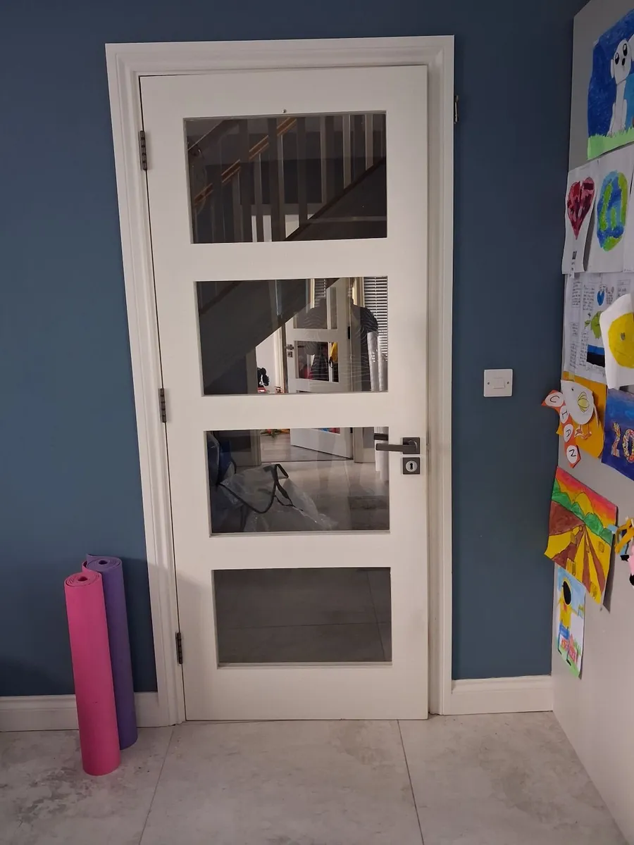 5 internal  white doors - Image 3