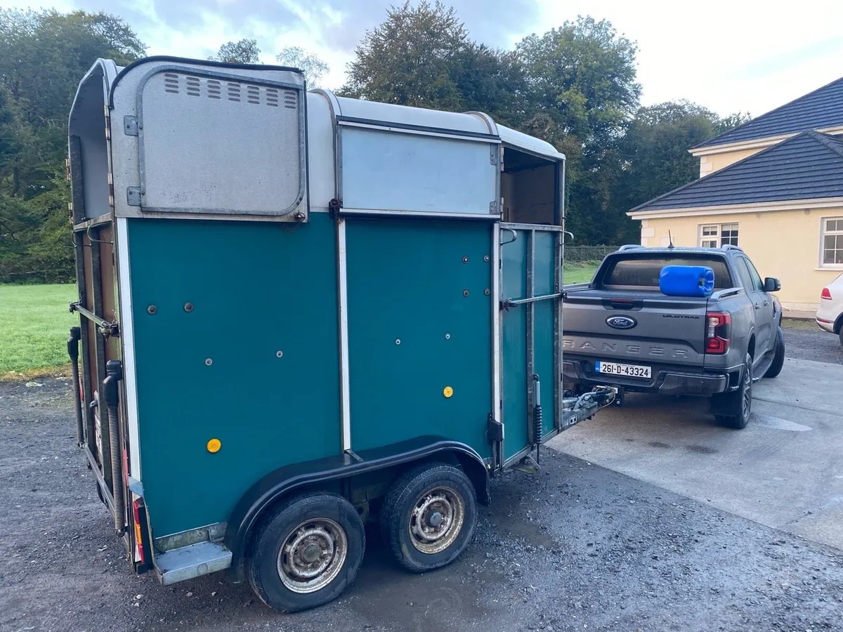 Horse Box - Image 1