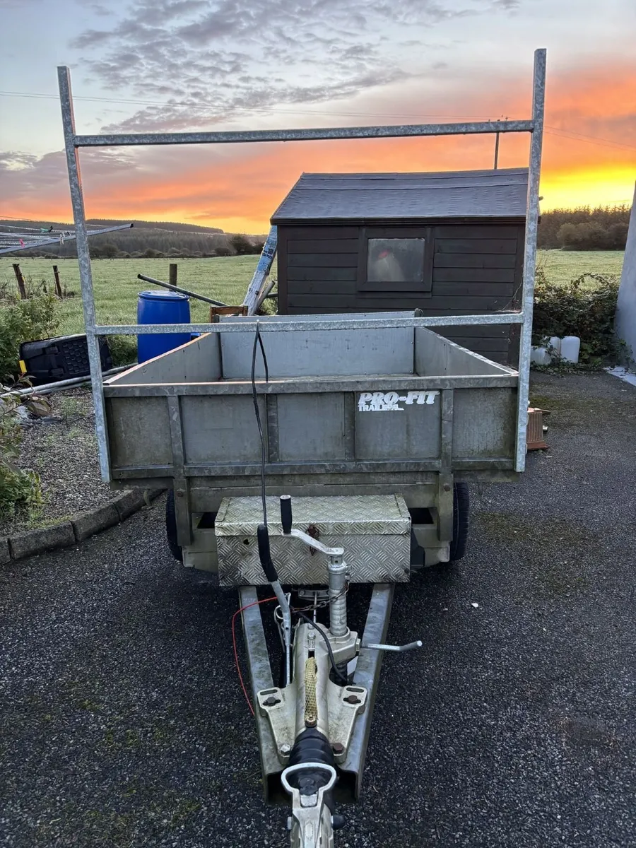 Pro-Fit Twin Axle Electric Tipper Trailer 8'6x5' - Image 4