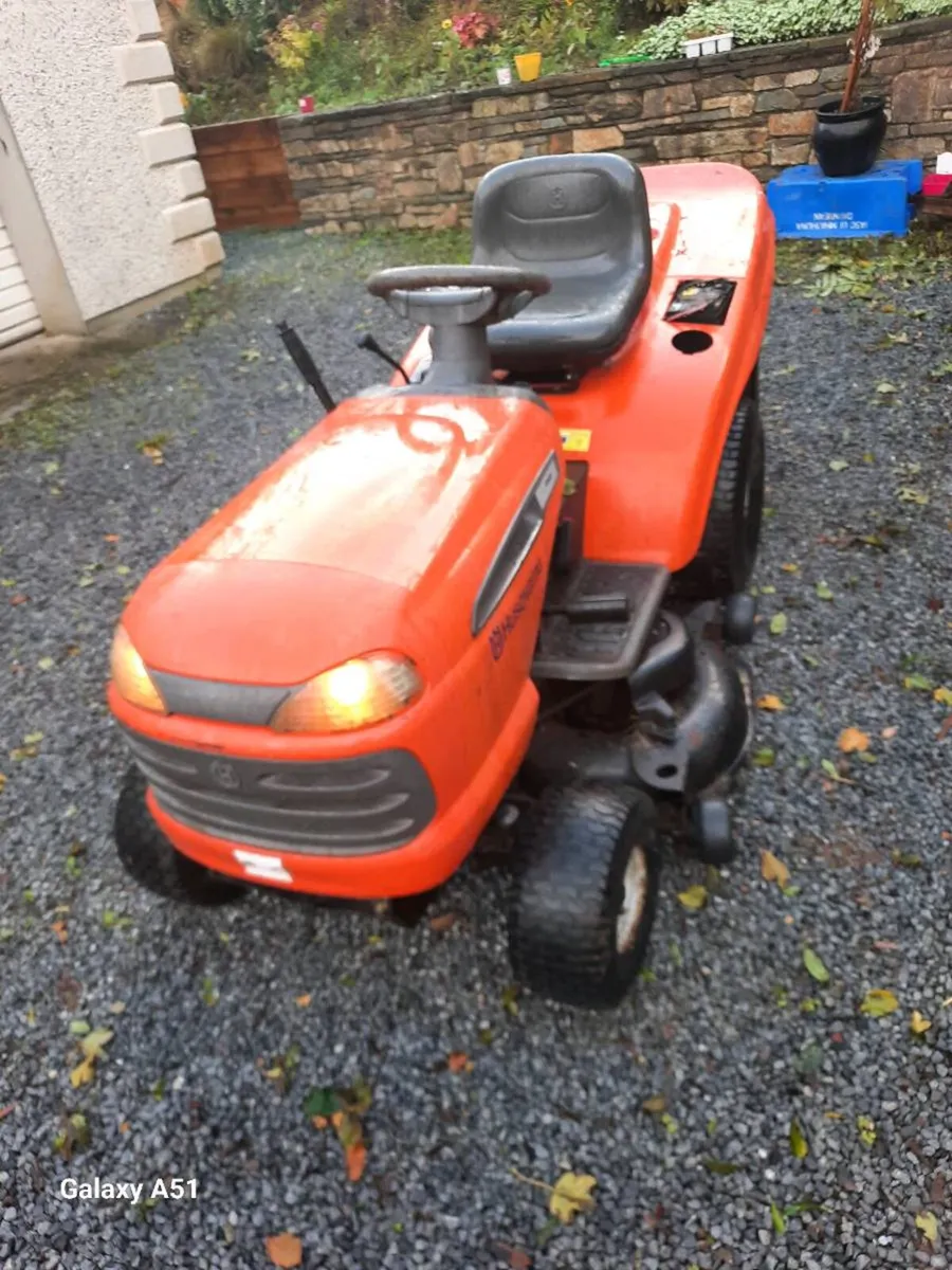 Husqvarna ride on mower - Image 3