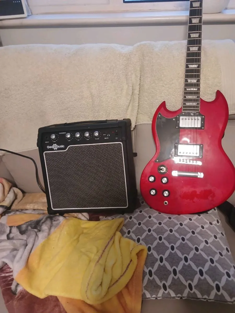 Electric guitar 🎸 - Image 3