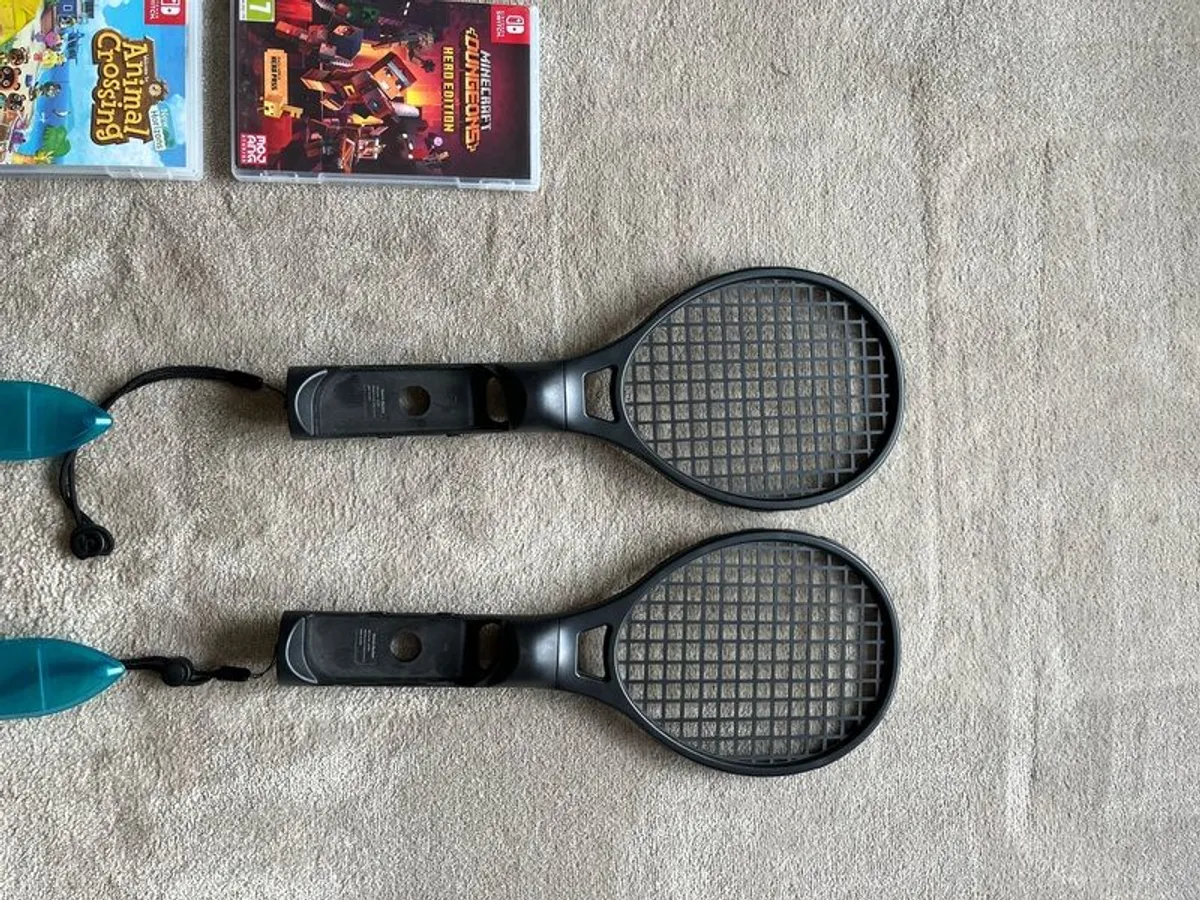 Nintendo Switch accessories and games. - Image 3
