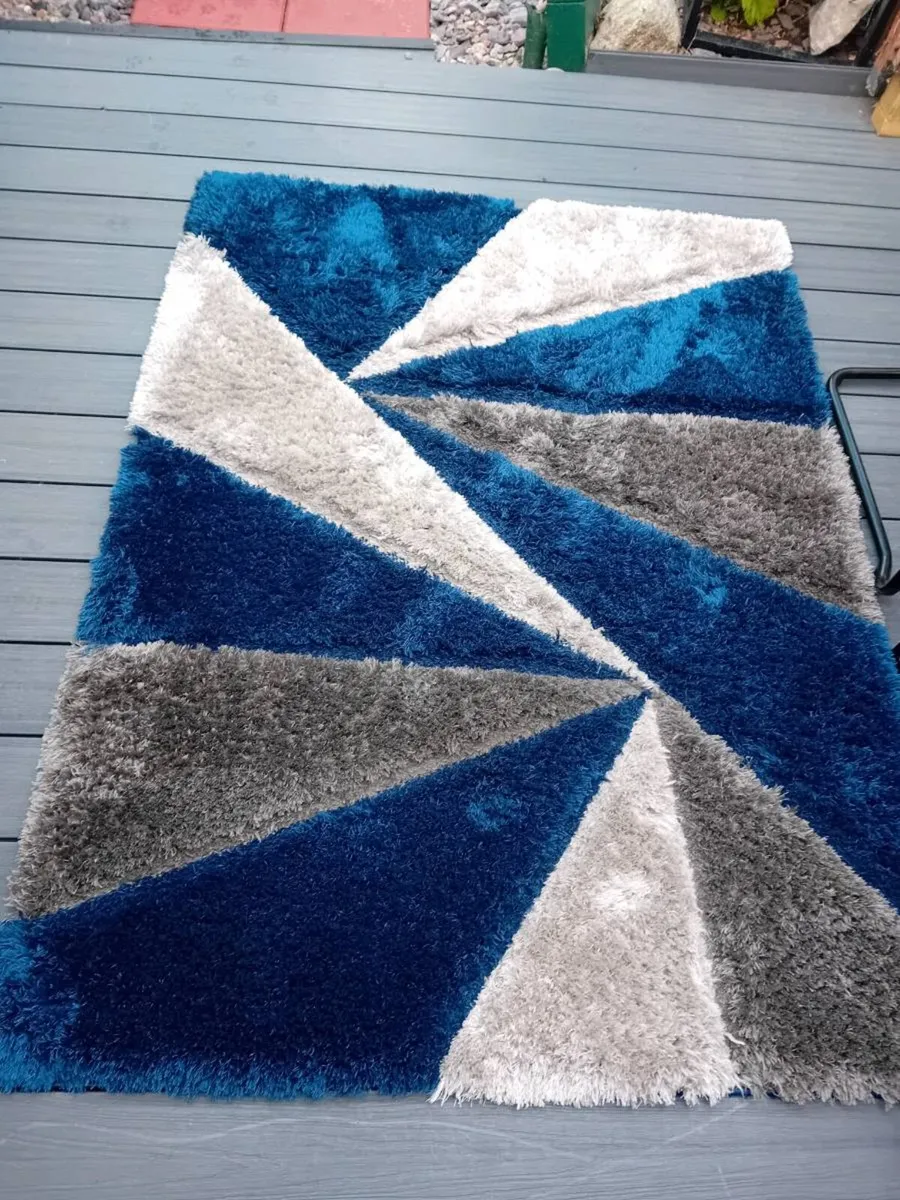 Rug - Image 2