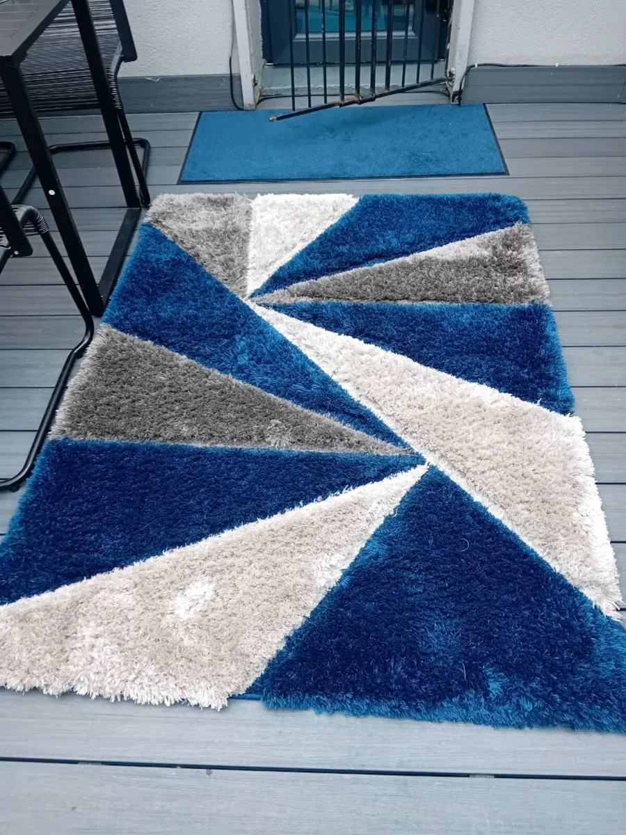 Rug - Image 4
