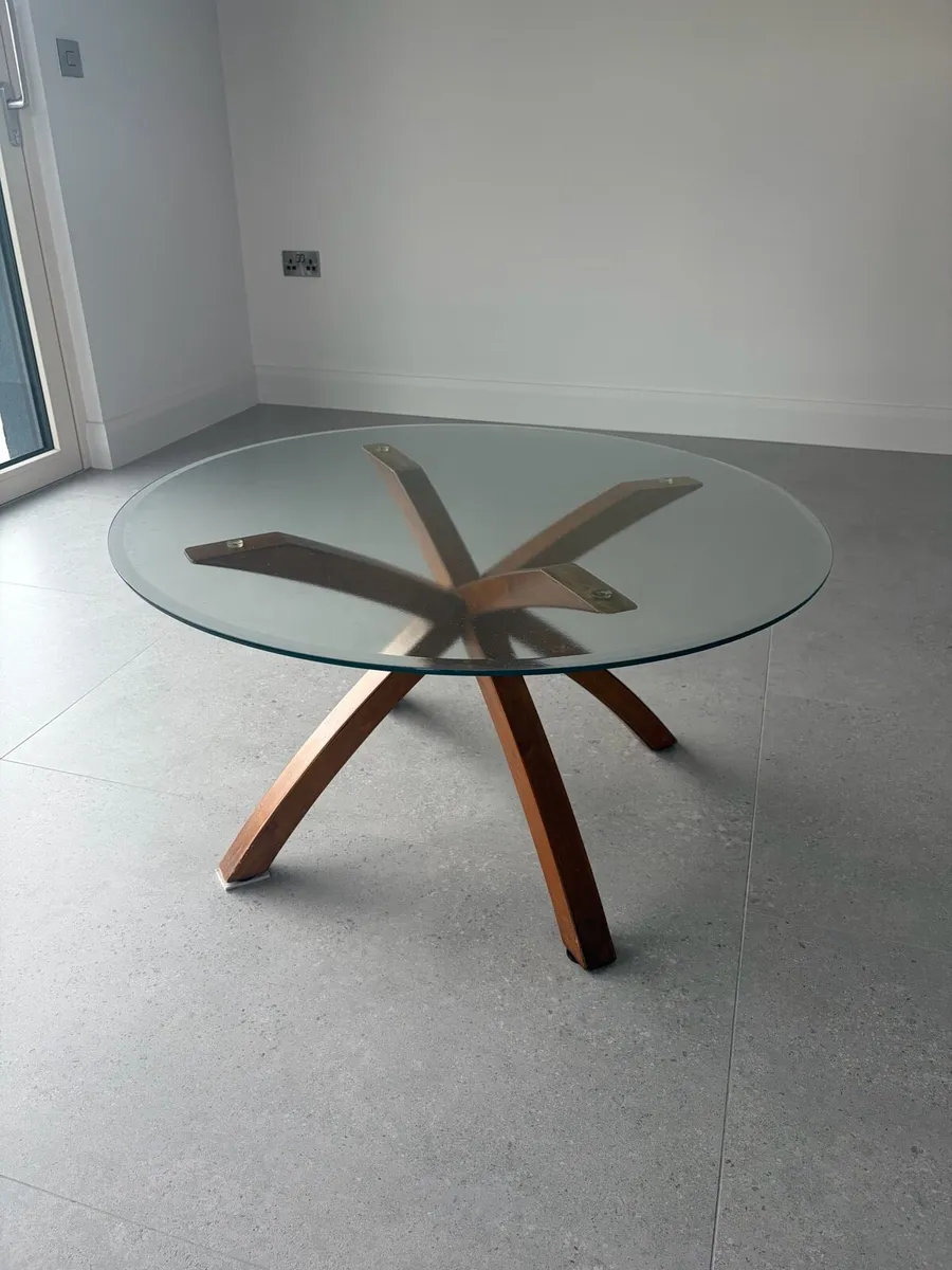 Walnut glass coffee table - Image 1