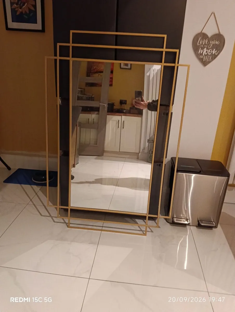 Mirror - Image 3