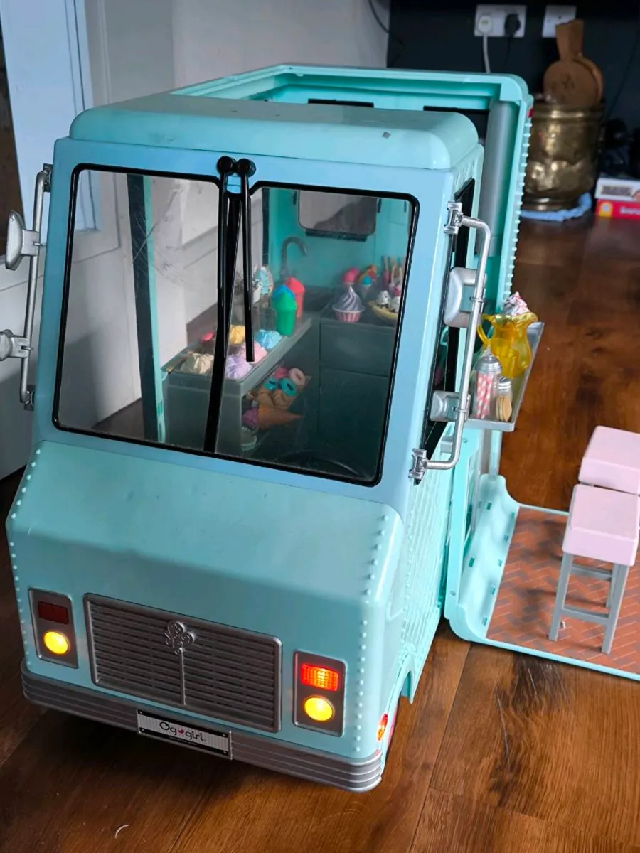 Our Generation Sweet Stop Ice Cream Truck Playset - Image 3
