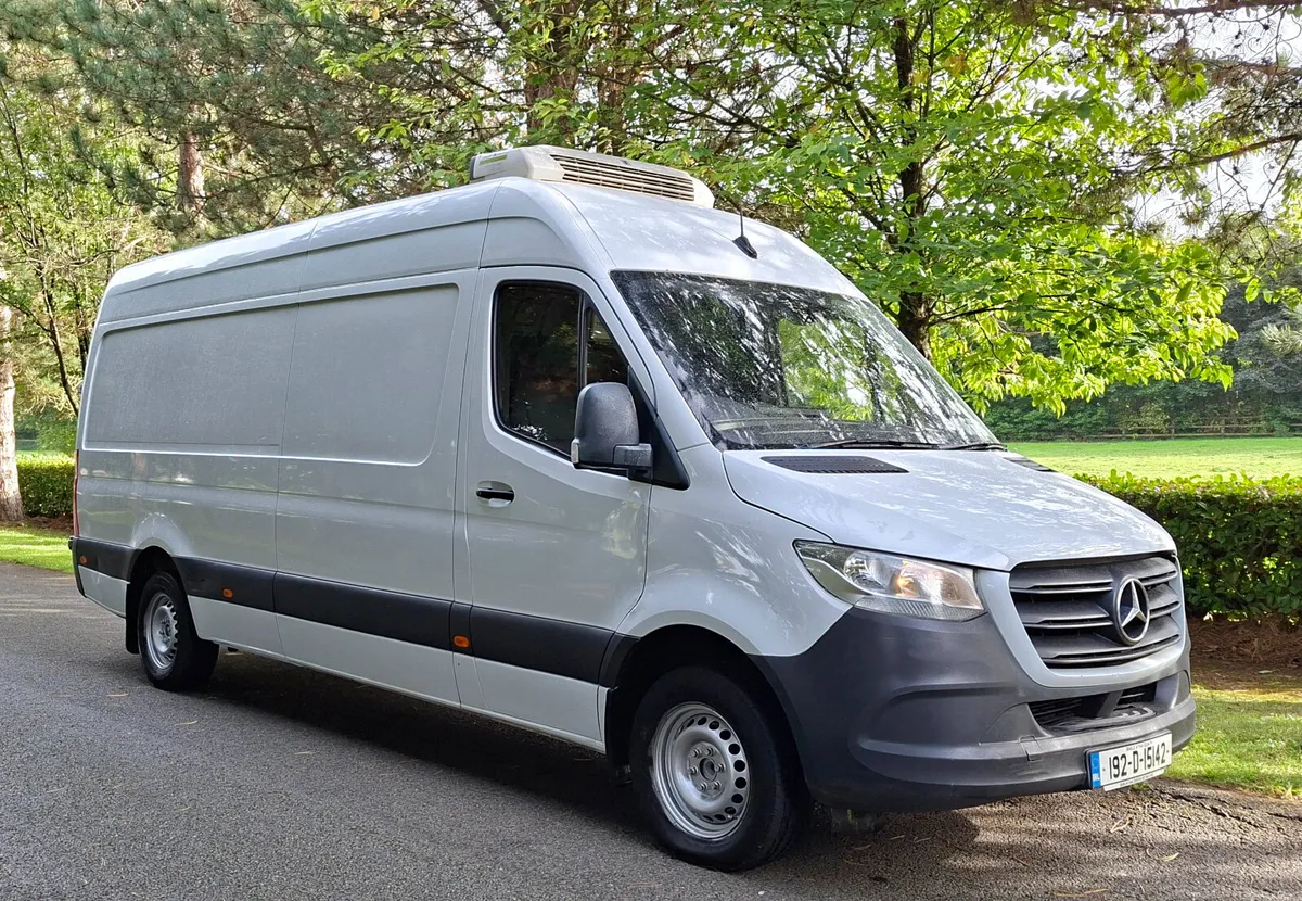 2019 Mercedes Sprinter FRIDGE VAN DOE 10 / 27 - Image 4