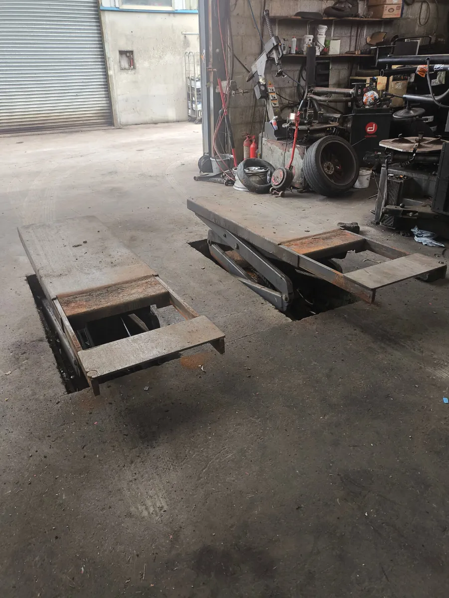 Maha car lift - Image 3