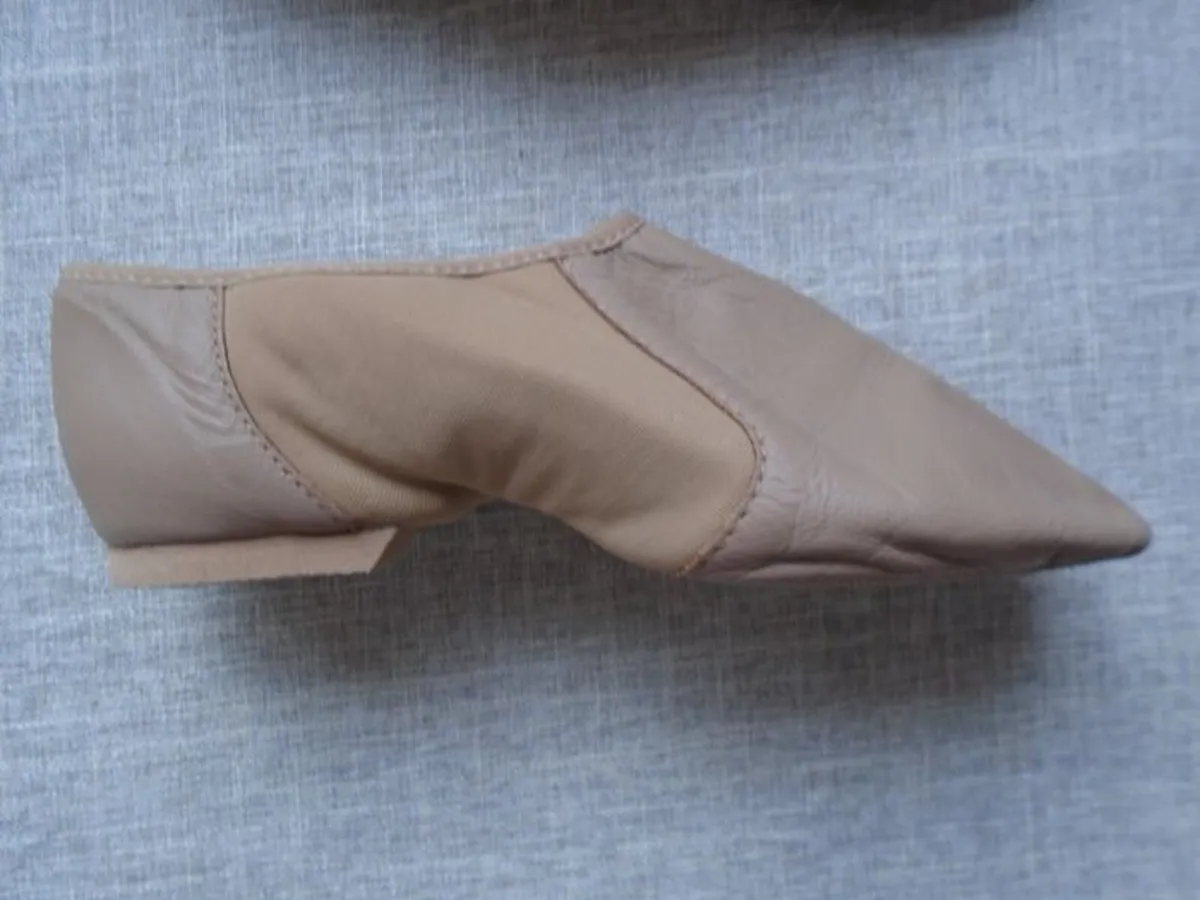 Bloch split sole dance shoes,Dance shoes - Image 4