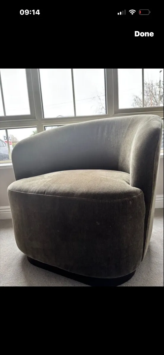 Accent Chair - Image 2