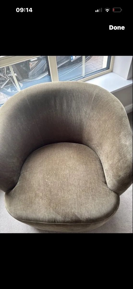 Accent Chair - Image 3
