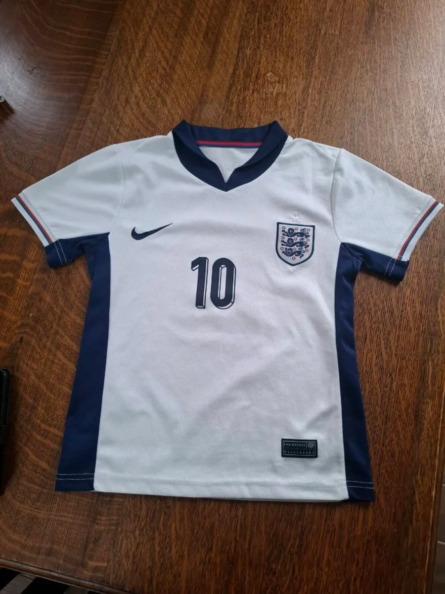English football t-shirt (kids - Image 2
