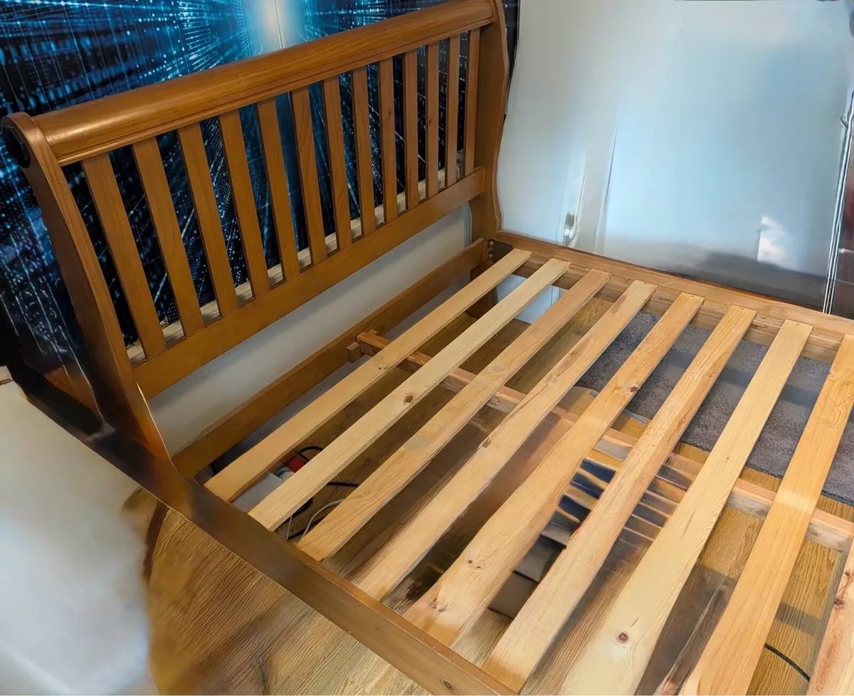 Double Bed & Lockers - Image 1