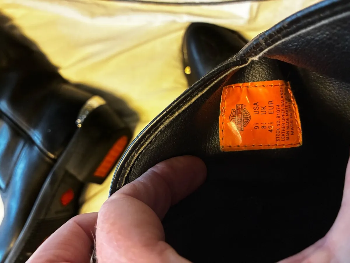 Harley Davidson cowboy boots - Image 2