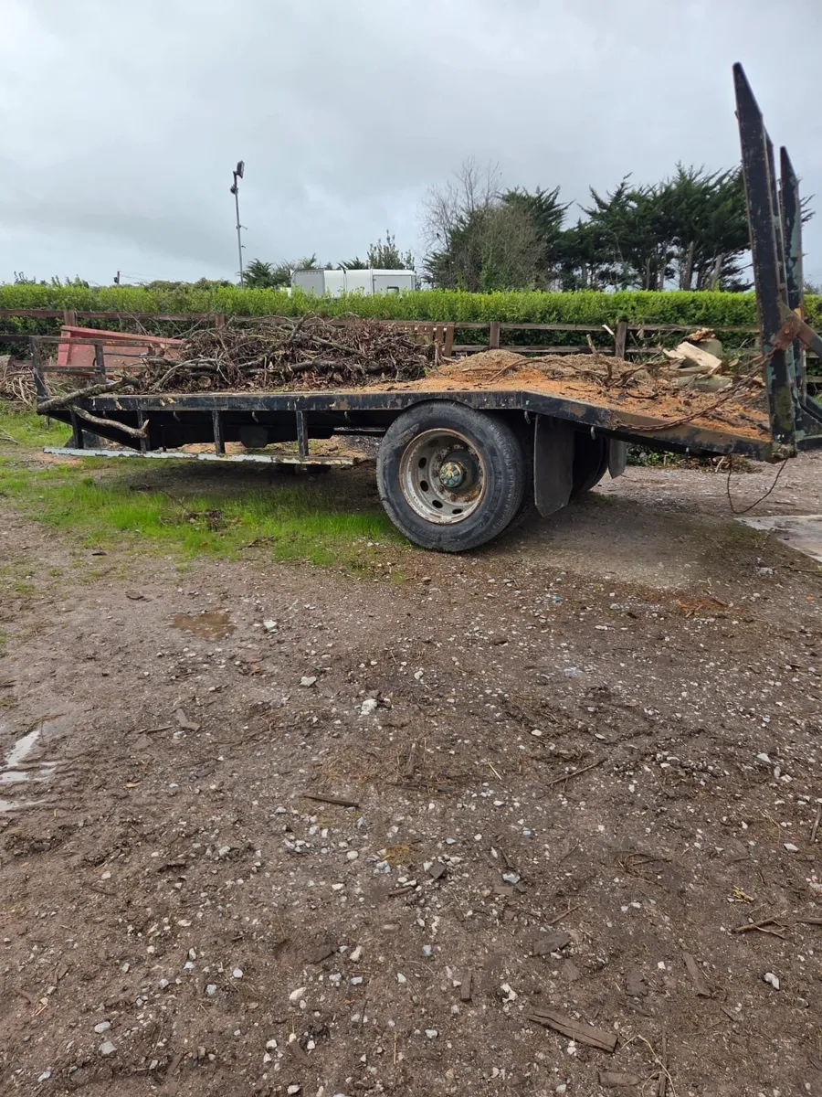 Low loader - Image 1