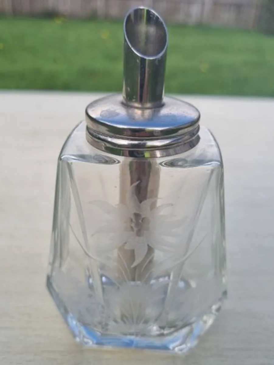 Vintage faceted sugar dispenser from the 1950s /60 - Image 1
