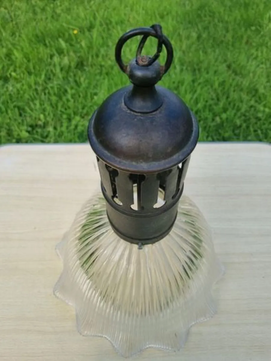 Original hanging ceiling lamp with a ribbed shade - Image 2