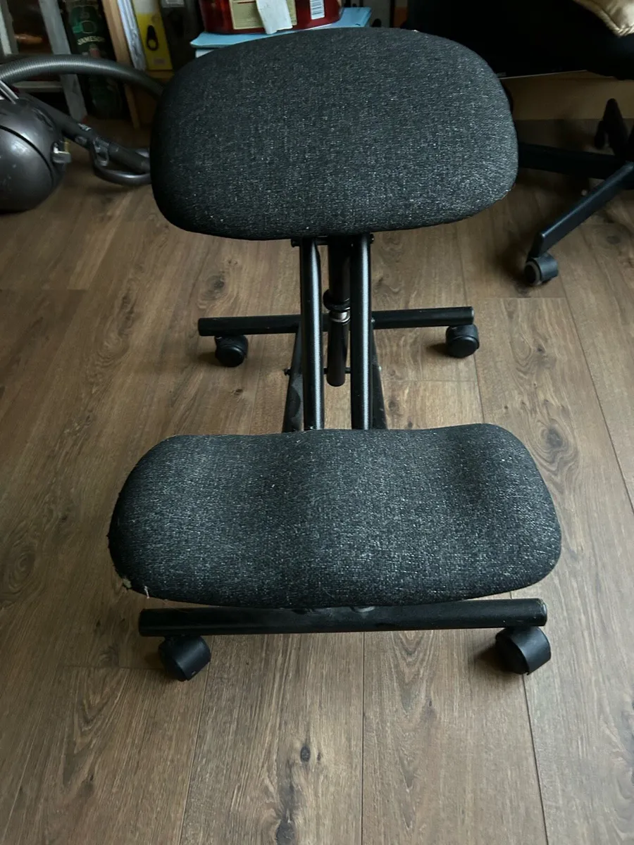 Kneeling Chair - Image 2