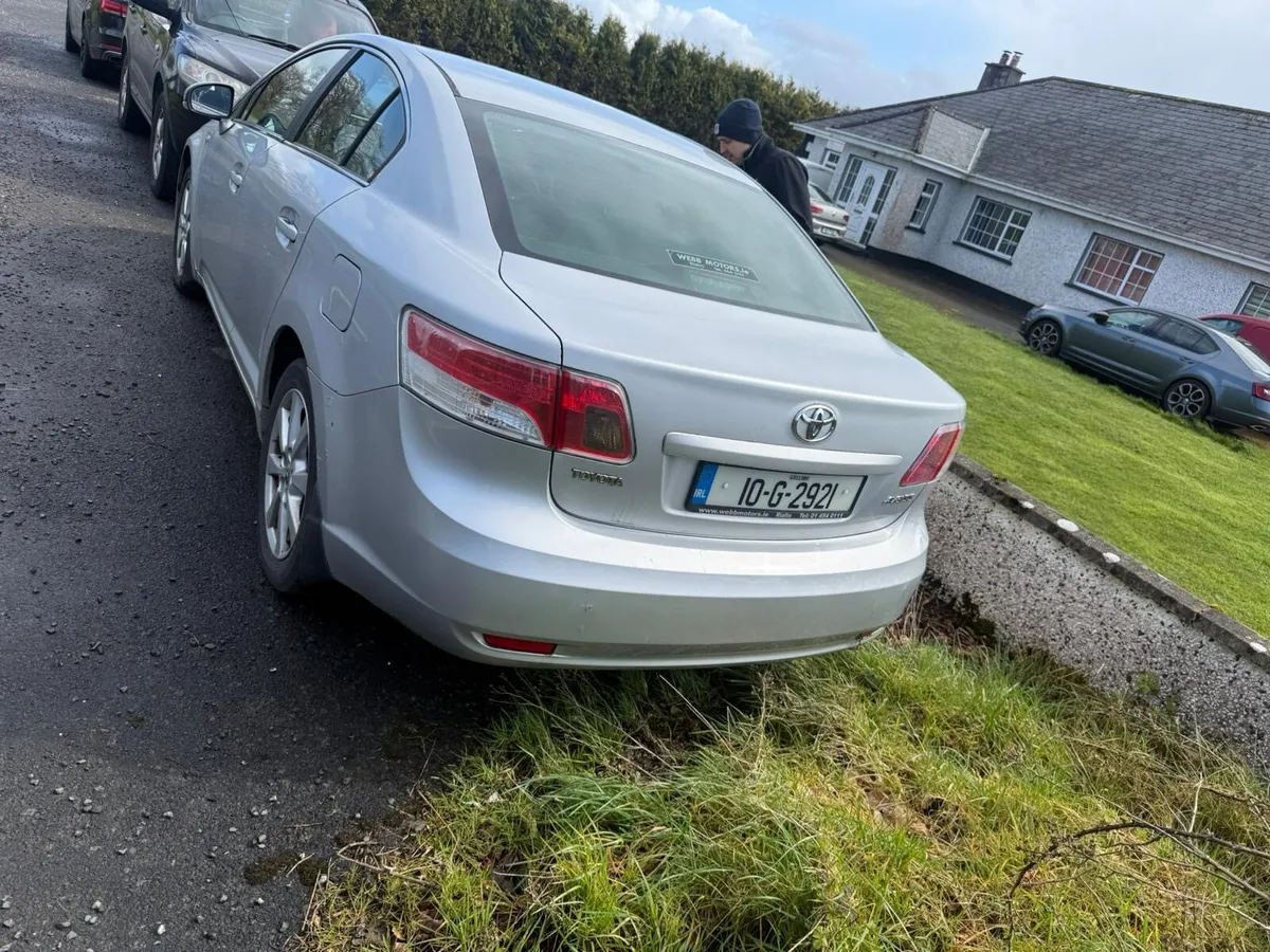 Car - Image 4